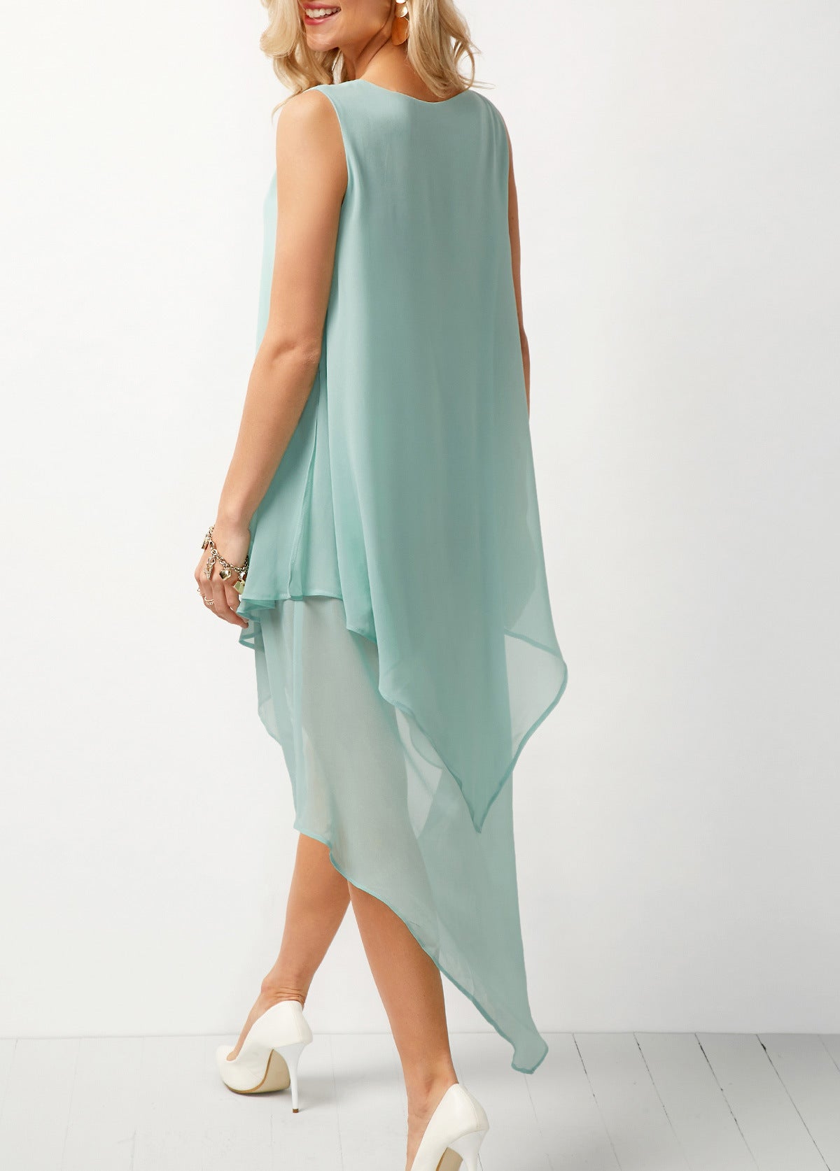 Sleeveless Solid Color Dress